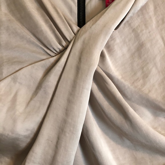 Vince Camuto tank - Picture 2 of 6